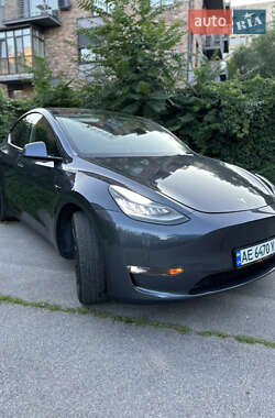 Внедорожник / Кроссовер Tesla Model Y 2021 в 