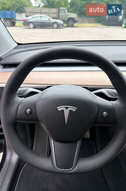 Внедорожник / Кроссовер Tesla Model Y 2023 в 