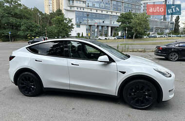 Внедорожник / Кроссовер Tesla Model Y 2022 в 