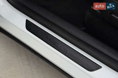 Внедорожник / Кроссовер Tesla Model Y 2023 в 