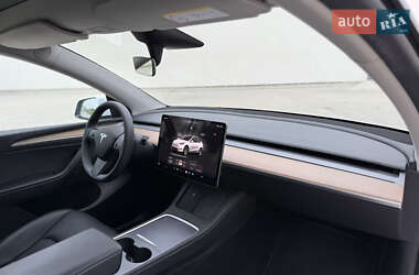 Внедорожник / Кроссовер Tesla Model Y 2023 в 
