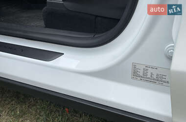 Внедорожник / Кроссовер Tesla Model Y 2021 в 