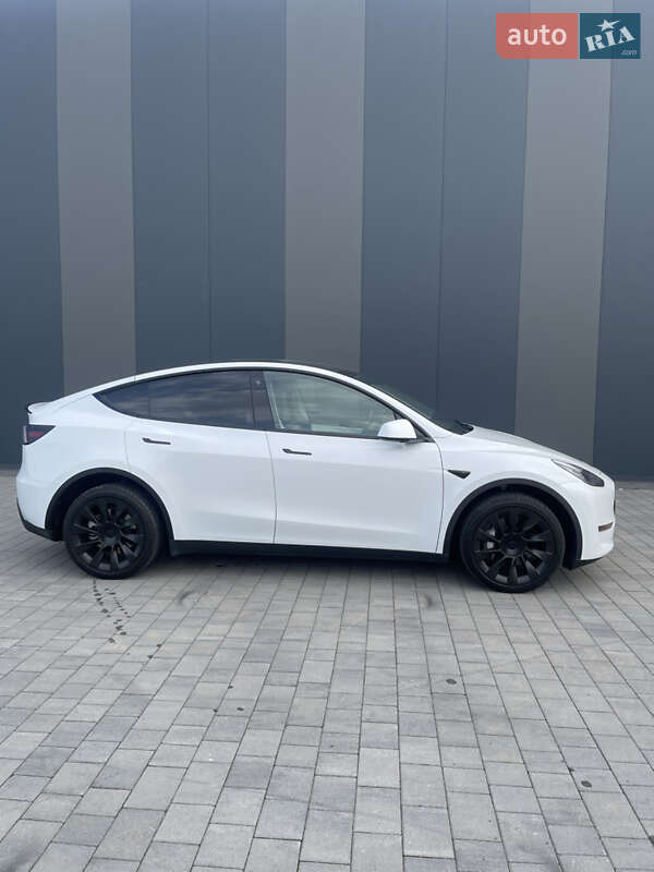 Внедорожник / Кроссовер Tesla Model Y 2022 в Хмельницком