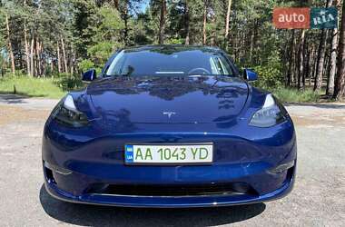 Внедорожник / Кроссовер Tesla Model Y 2024 в 