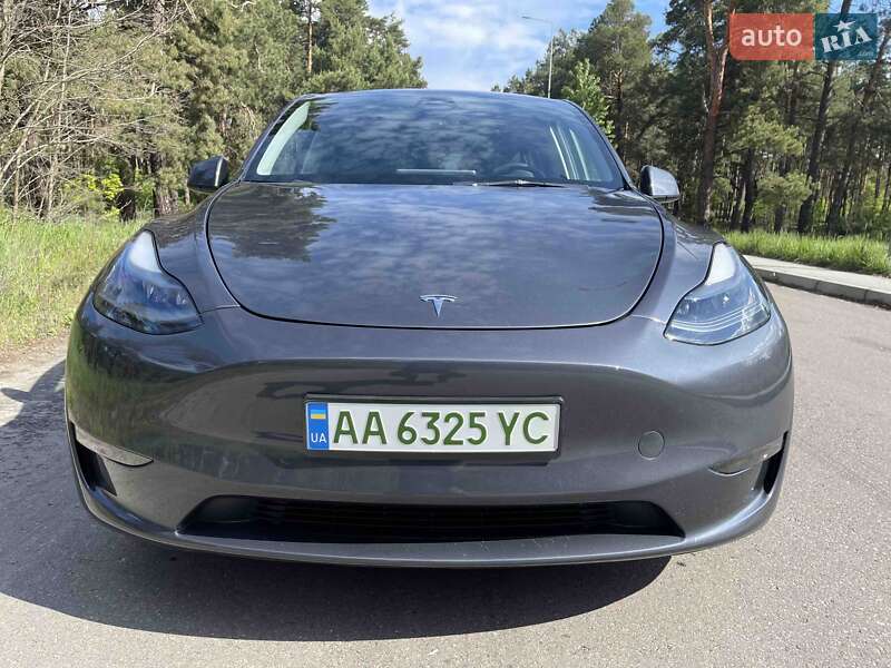 Внедорожник / Кроссовер Tesla Model Y 2023 в Киеве