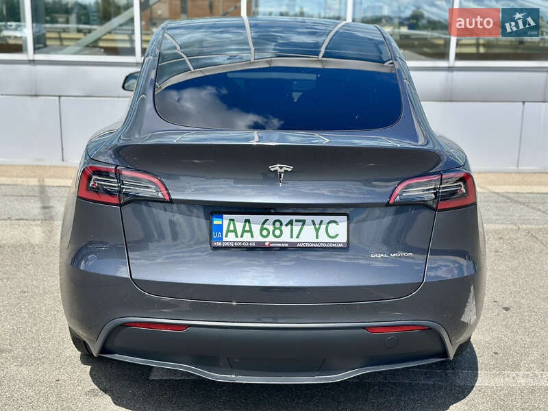 Внедорожник / Кроссовер Tesla Model Y 2023 в Киеве
