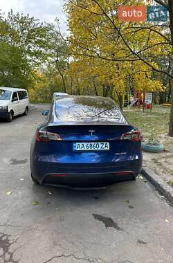 Внедорожник / Кроссовер Tesla Model Y 2023 в 