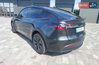 Внедорожник / Кроссовер Tesla Model Y 2024 в 