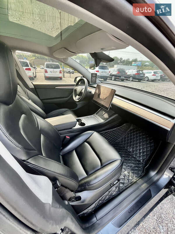 Позашляховик / Кросовер Tesla Model Y 2023 в Білій Церкві