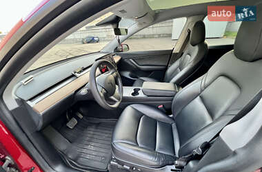 Внедорожник / Кроссовер Tesla Model Y 2021 в 