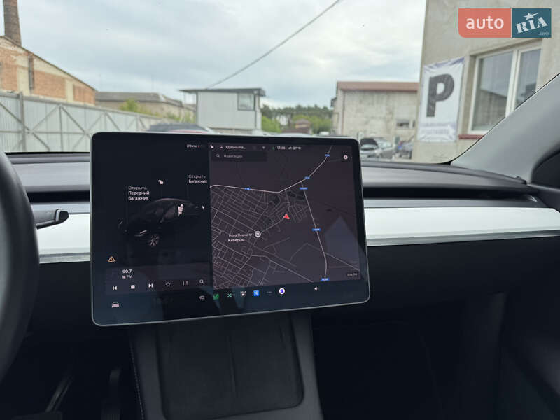 Внедорожник / Кроссовер Tesla Model Y 2021 в Луцке