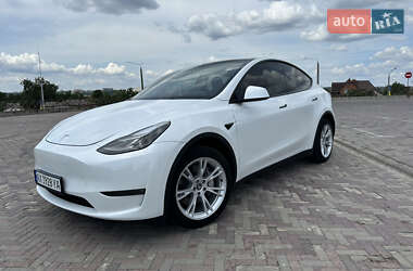 Позашляховик / Кросовер Tesla Model Y 2023 в 