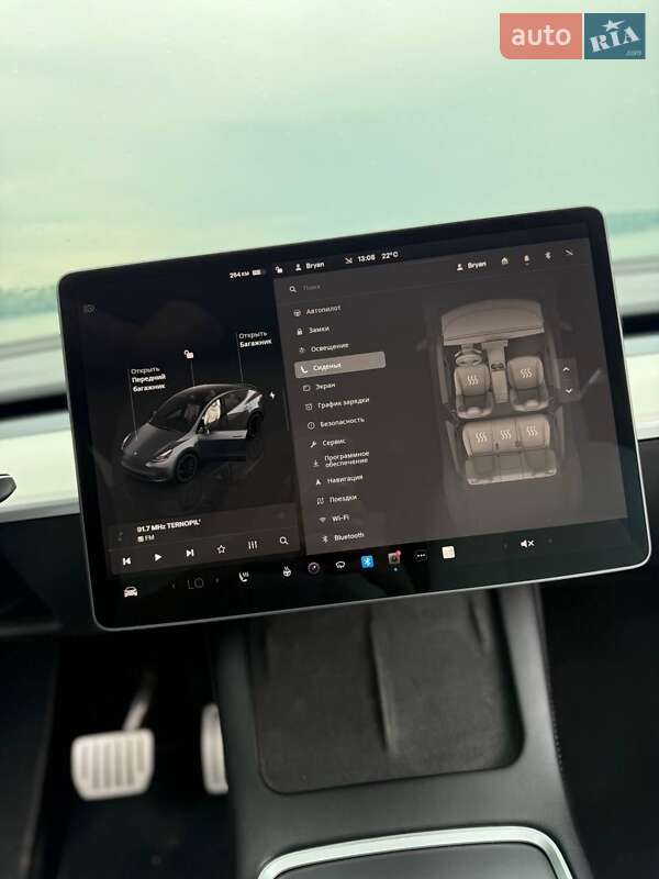 Внедорожник / Кроссовер Tesla Model Y 2022 в Тернополе