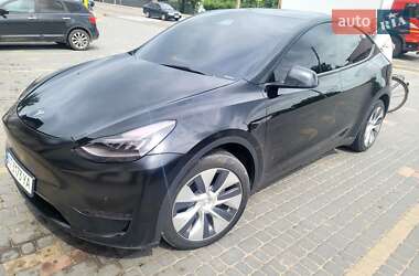 Внедорожник / Кроссовер Tesla Model Y 2021 в 