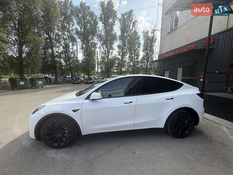 Позашляховик / Кросовер Tesla Model Y 2022 в Харкові