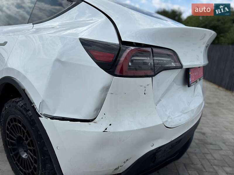 Внедорожник / Кроссовер Tesla Model Y 2020 в Луцке