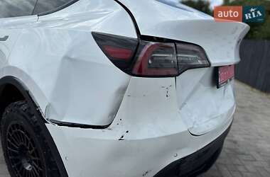 Внедорожник / Кроссовер Tesla Model Y 2020 в 