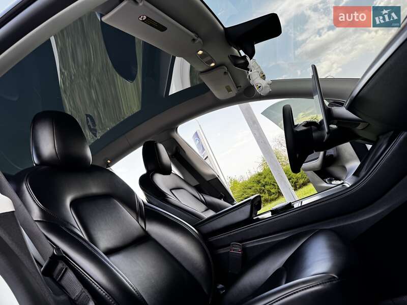 Позашляховик / Кросовер Tesla Model Y 2022 в Жмеринці