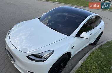 Внедорожник / Кроссовер Tesla Model Y 2022 в 