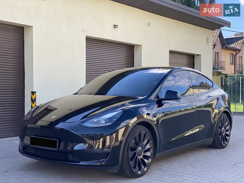 Tesla Model Y 2022