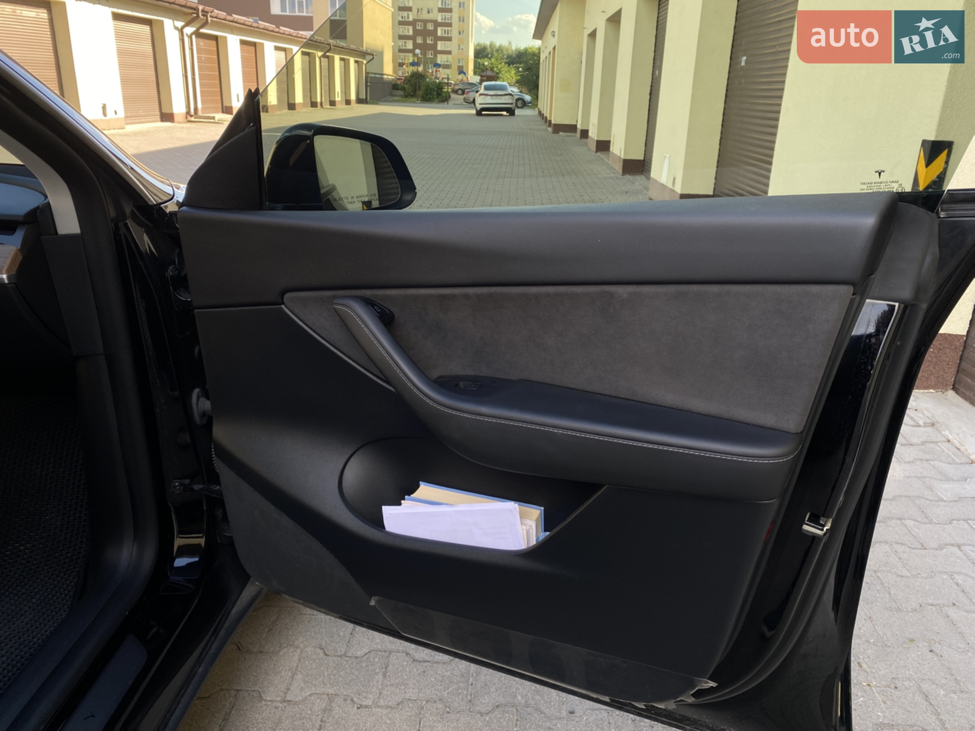 2022 Tesla Model Y - мініатюра 18