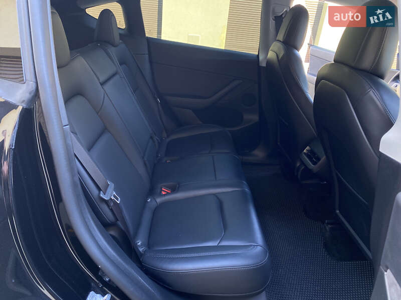 Внедорожник / Кроссовер Tesla Model Y 2022 в Хмельницком