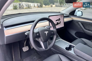 Внедорожник / Кроссовер Tesla Model Y 2023 в 