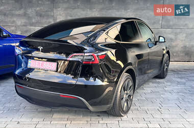Внедорожник / Кроссовер Tesla Model Y 2024 в 