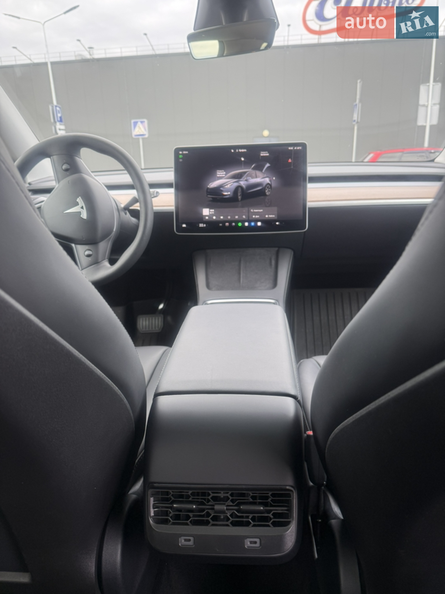 2024 Tesla Model Y - мініатюра 16