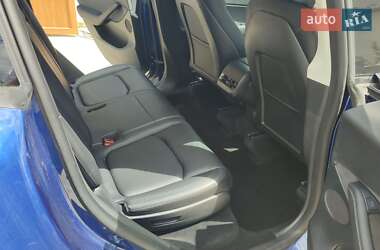 Позашляховик / Кросовер Tesla Model Y 2022 в Івано-Франківську
