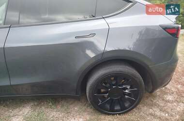 Внедорожник / Кроссовер Tesla Model Y 2023 в 