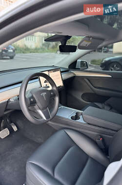 Внедорожник / Кроссовер Tesla Model Y 2023 в 
