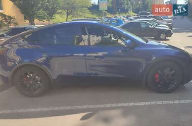 Внедорожник / Кроссовер Tesla Model Y 2021 в 