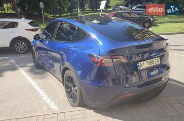 Внедорожник / Кроссовер Tesla Model Y 2021 в 