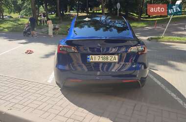 Внедорожник / Кроссовер Tesla Model Y 2021 в 