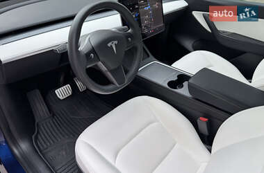 Внедорожник / Кроссовер Tesla Model Y 2020 в 