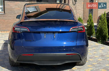Внедорожник / Кроссовер Tesla Model Y 2023 в 