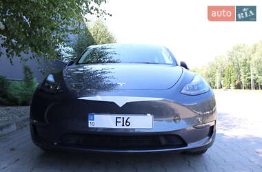 Внедорожник / Кроссовер Tesla Model Y 2023 в 