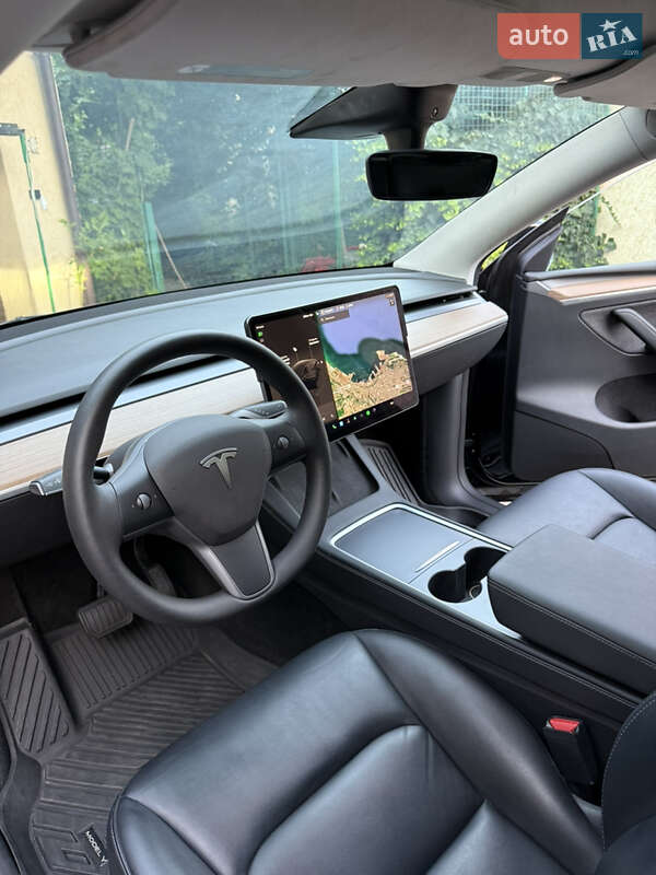 Внедорожник / Кроссовер Tesla Model Y 2023 в Одессе