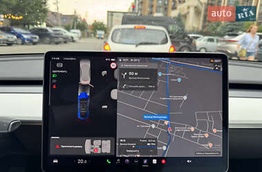 Внедорожник / Кроссовер Tesla Model Y 2021 в 