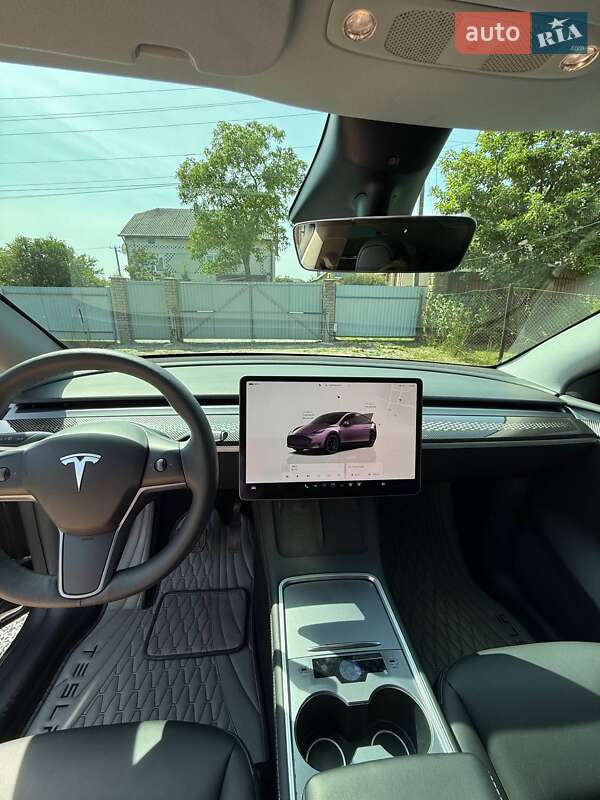 Позашляховик / Кросовер Tesla Model Y 2023 в Львові