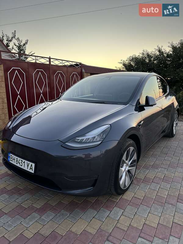Внедорожник / Кроссовер Tesla Model Y 2021 в Одессе