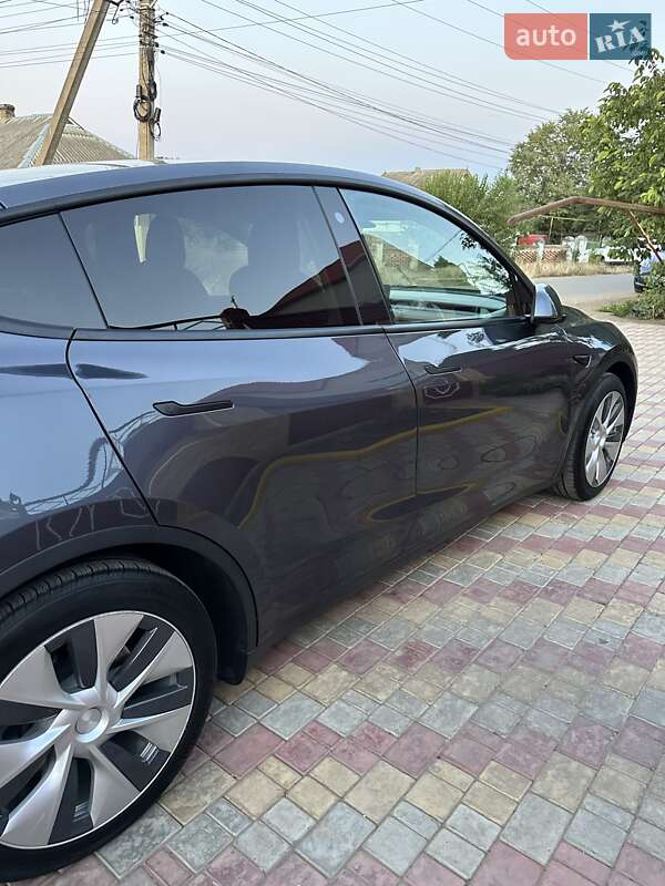 Внедорожник / Кроссовер Tesla Model Y 2021 в Одессе