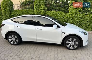 Внедорожник / Кроссовер Tesla Model Y 2021 в 