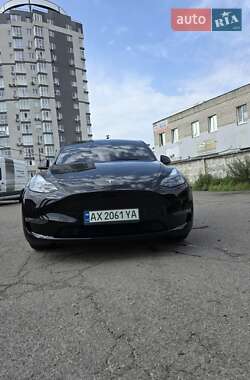 Внедорожник / Кроссовер Tesla Model Y 2023 в 