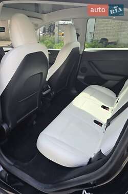 Внедорожник / Кроссовер Tesla Model Y 2023 в 