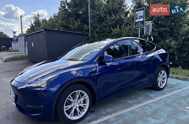 Внедорожник / Кроссовер Tesla Model Y 2022 в Киеве