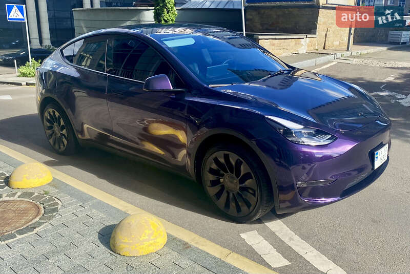 Позашляховик / Кросовер Tesla Model Y 2023 в Києві