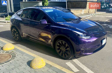 Внедорожник / Кроссовер Tesla Model Y 2023 в 