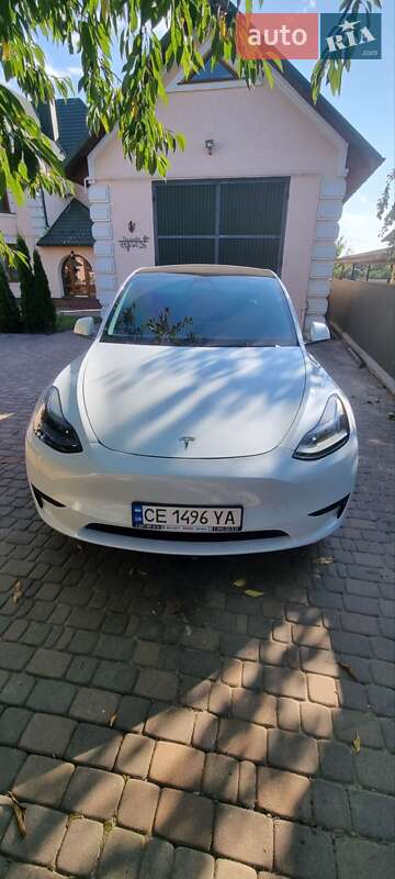 Внедорожник / Кроссовер Tesla Model Y 2023 в Кицмани